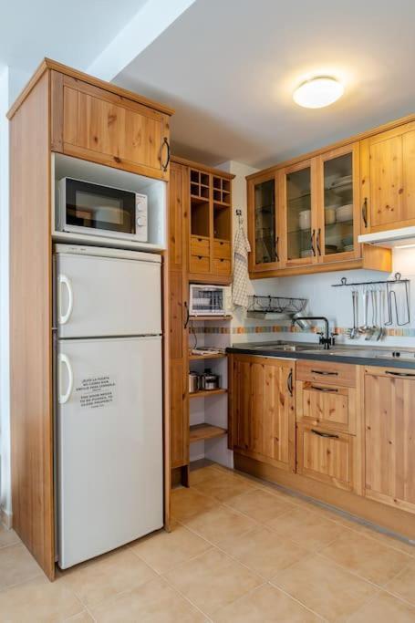 Bonito Apartamento En Monachil Pueblo Eksteriør billede